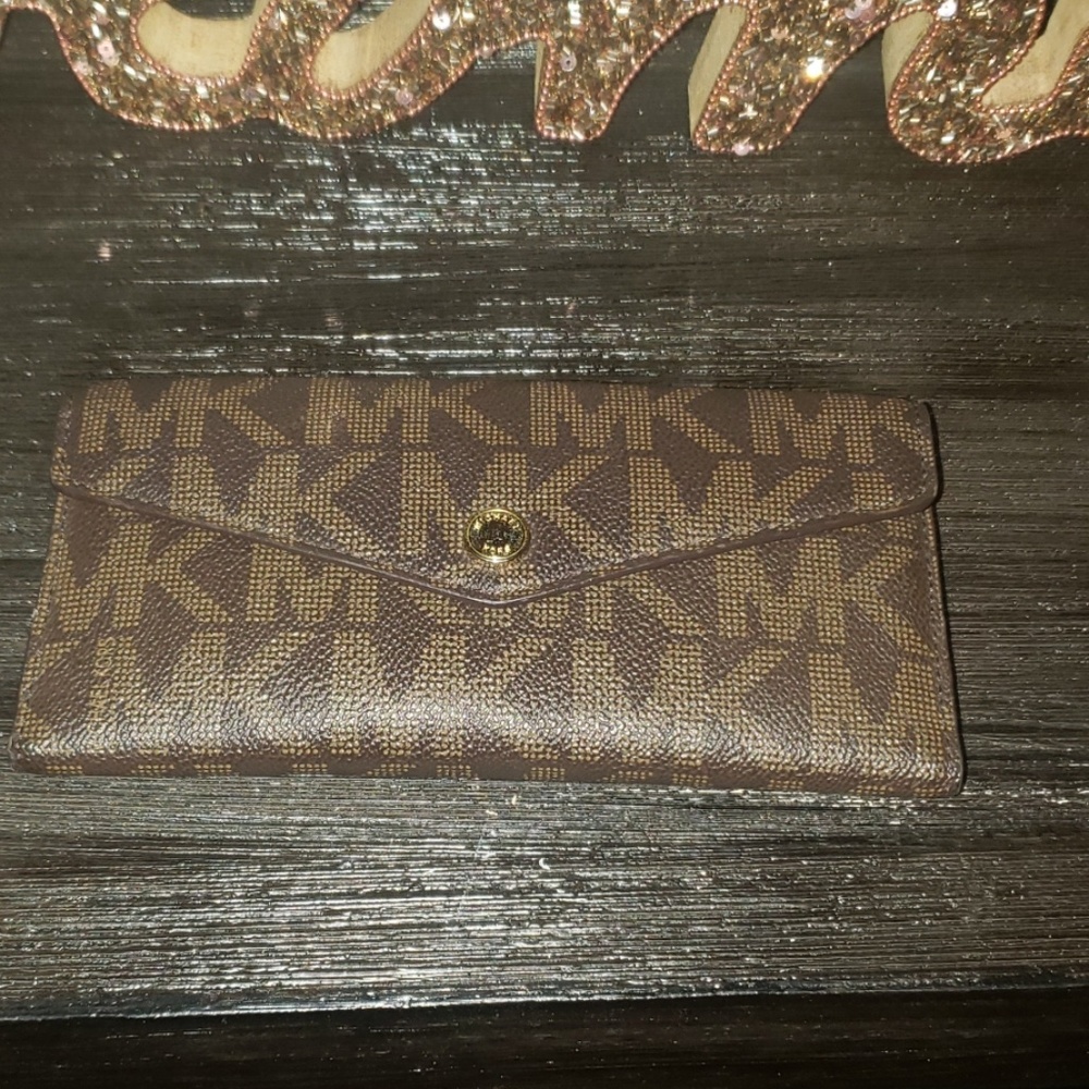 Mk wallet
